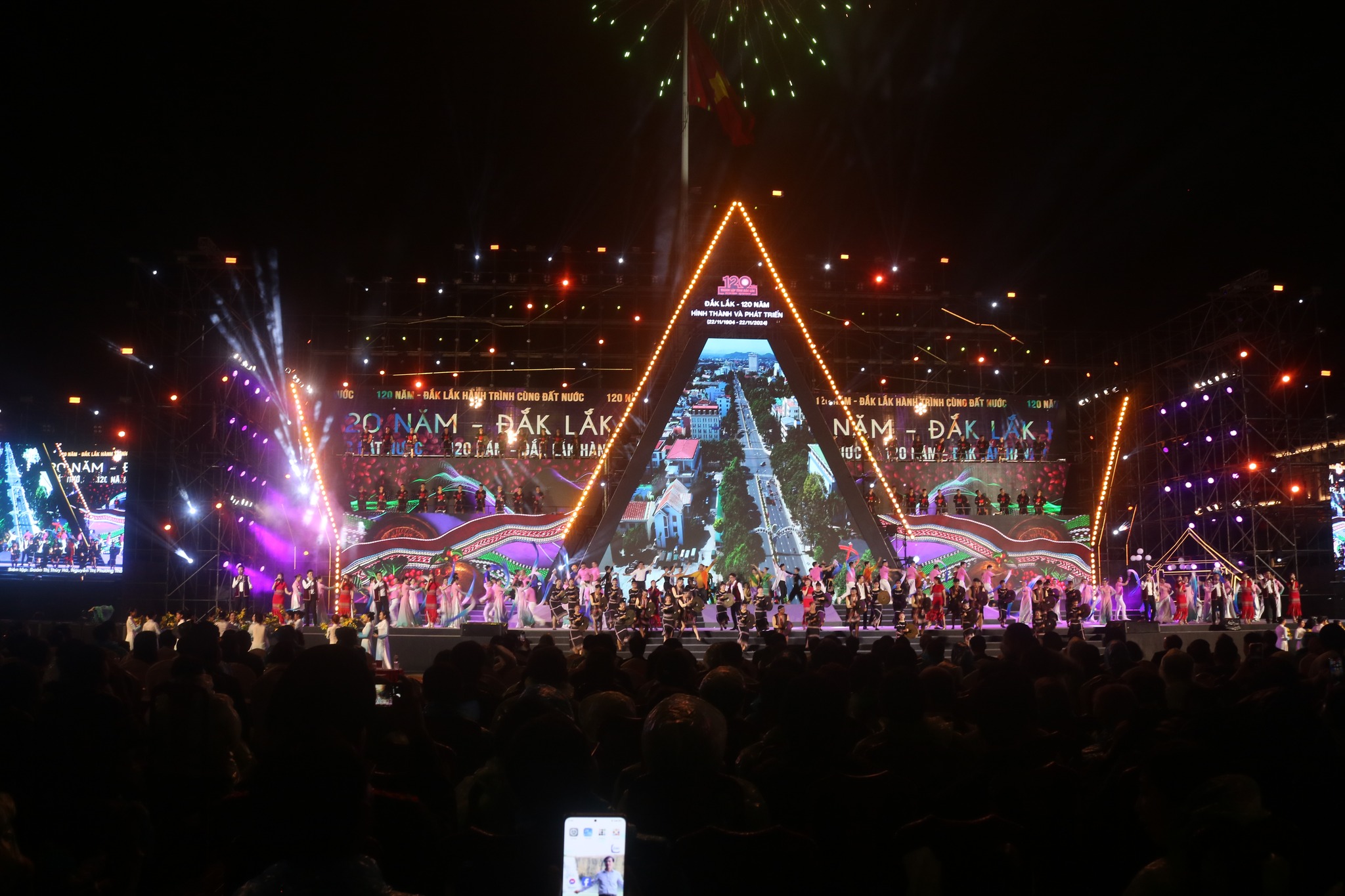 Lễ kỷ niệm 120 năm Ngày thành lập tỉnh Đắk Lắk